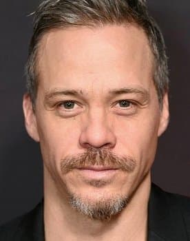 Michael Raymond-James