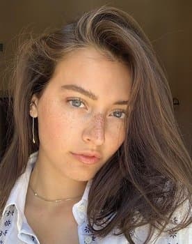 Jessica Clements