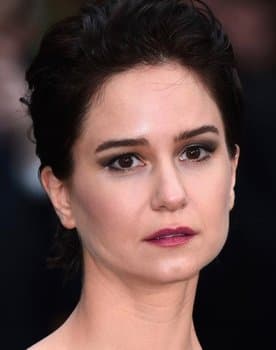 Katherine Waterston