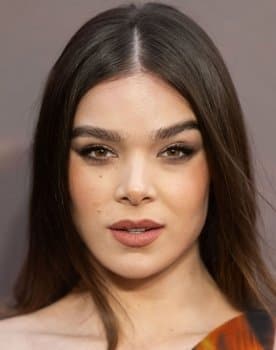Hailee Steinfeld